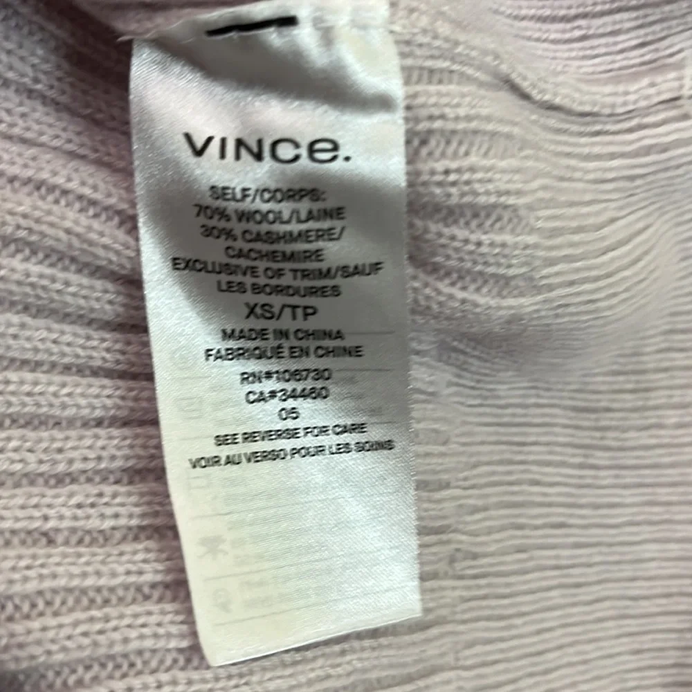 Vince Cashmere Blend Ribbed Knit Pullover Sweater